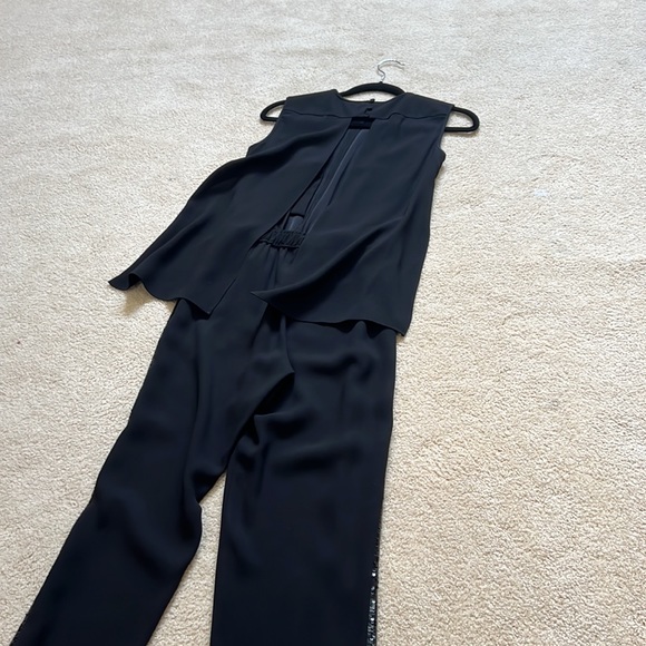 BCBG Max Azria tuxedo style jumpsuit. Size XS. NWOT - Picture 6 of 13